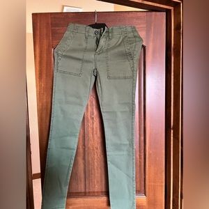 Brand new Cabi cargo pants (Style 5315)